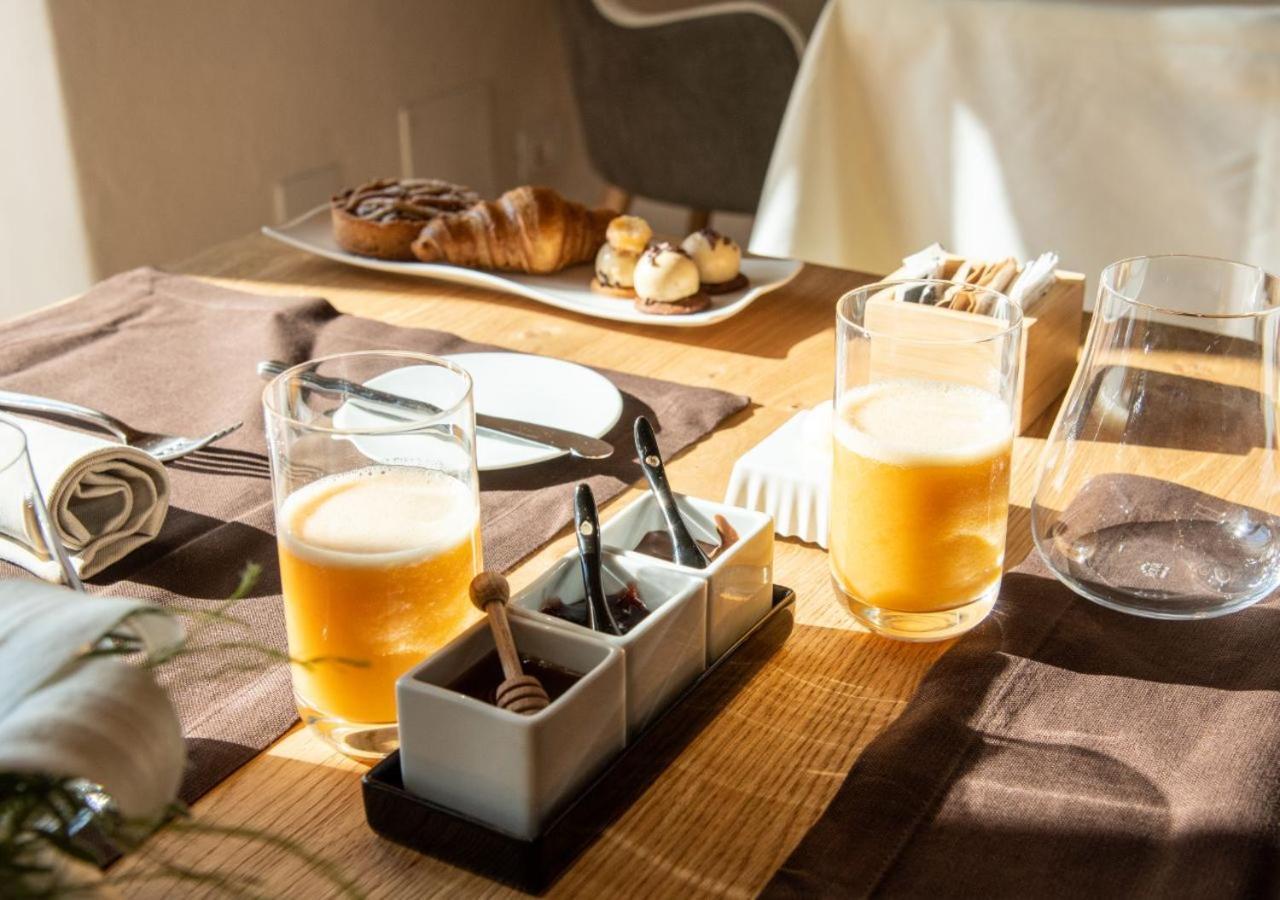 Aura Relais